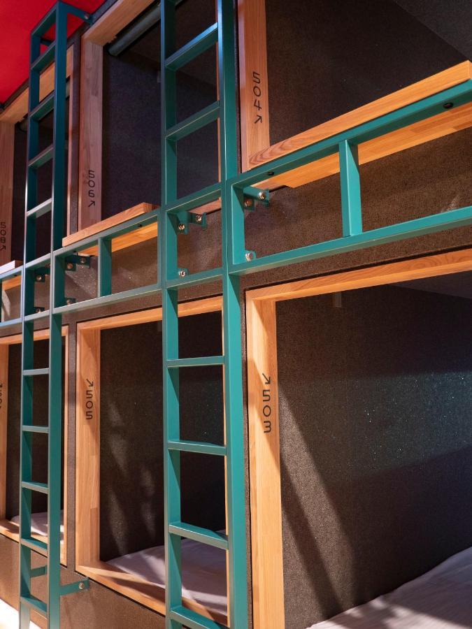 Ele Cabin Shinjuku Kabukicho Токіо Екстер'єр фото