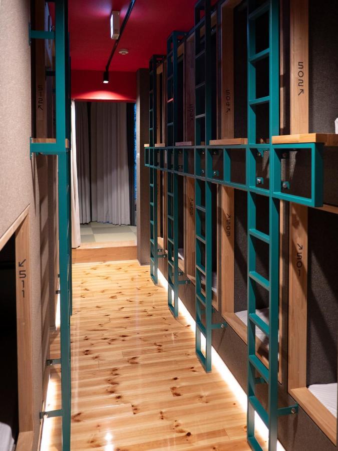 Ele Cabin Shinjuku Kabukicho Токіо Екстер'єр фото